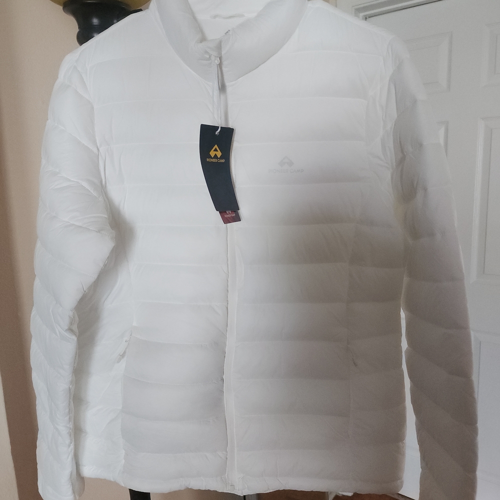 NWT Pioneer Camp Alpine White Women's Puffer Jacket